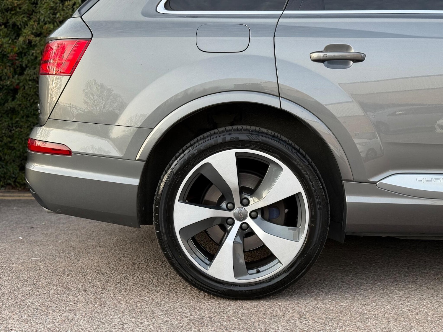 Used Audi Q7 2015 for sale - 77970453: Photo 46