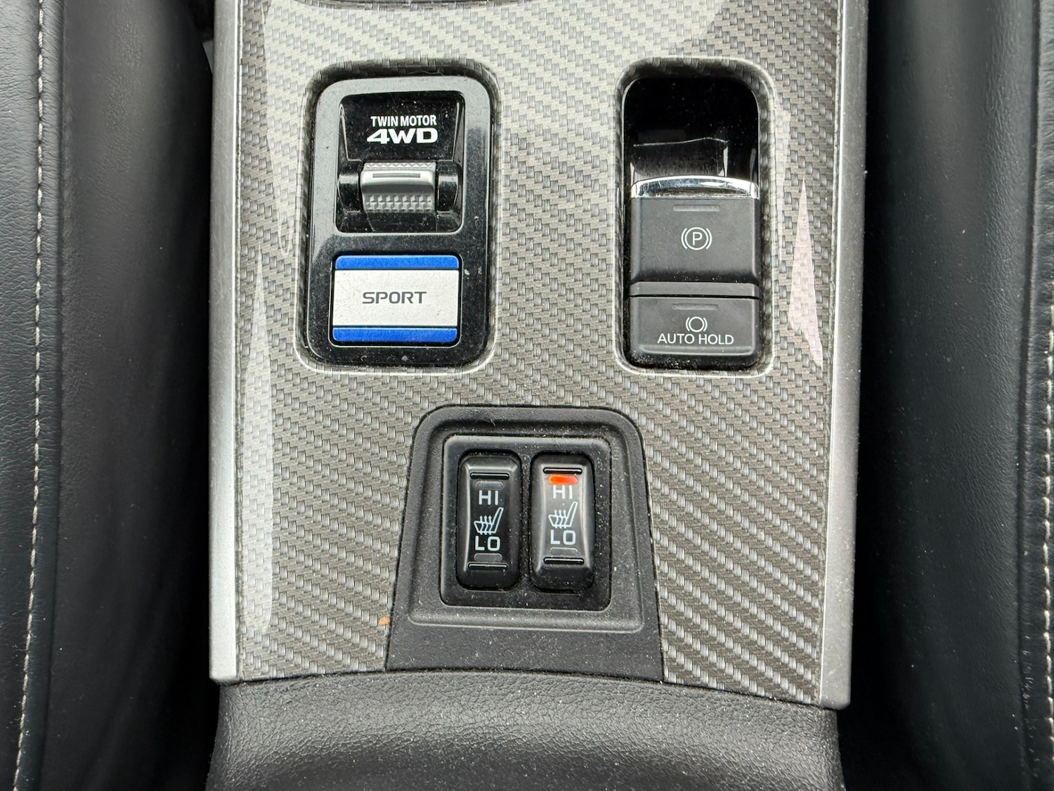 Used Mitsubishi Outlander 2018 for sale - 77687726: Photo 15