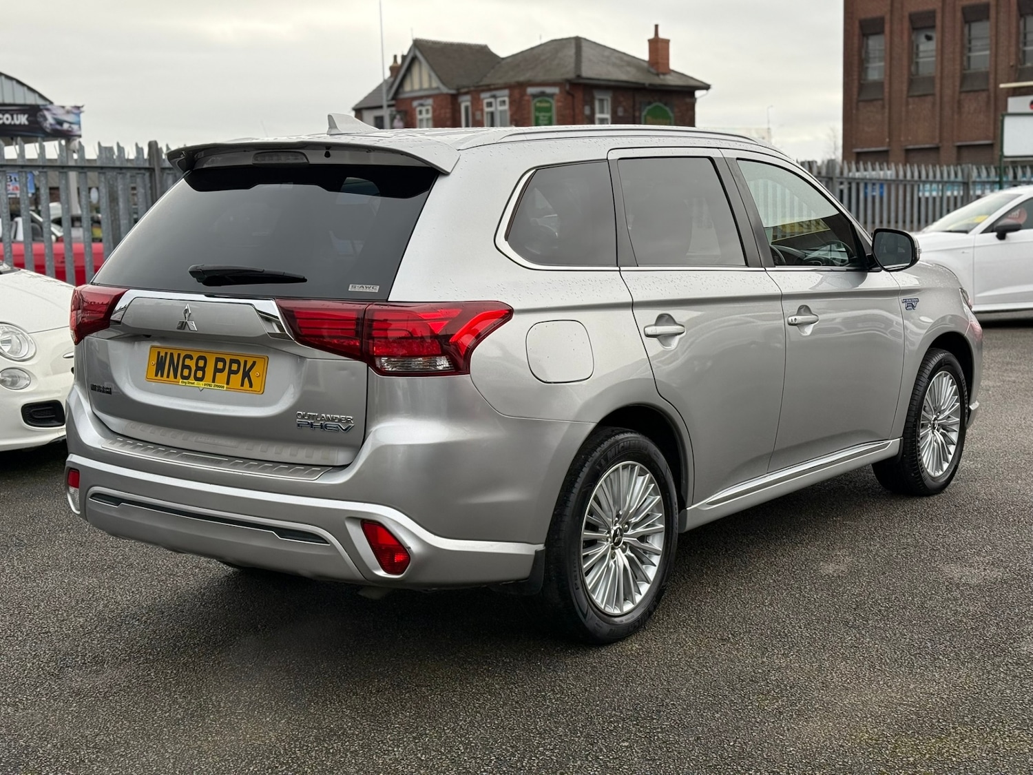Used Mitsubishi Outlander 2018 for sale - 77687726: Photo 7