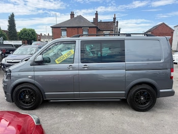 Used Volkswagen Transporter 2015 for sale - 79341499: Photo