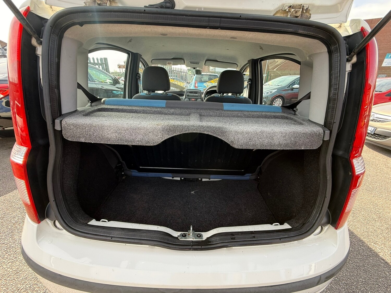 Used Fiat Panda 2010 for sale - 77445981: Photo 17