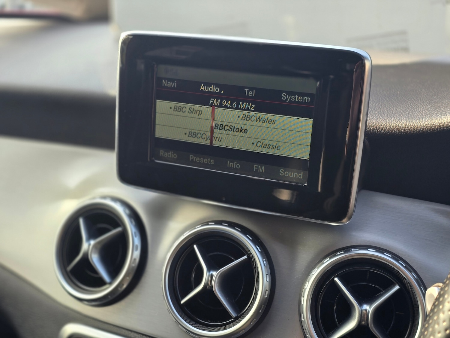 Used Mercedes-Benz GLA 2015 for sale - 76969925: Photo 11