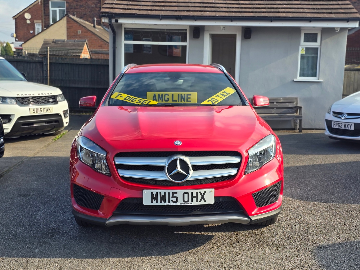 Used Mercedes-Benz GLA 2015 for sale - 76969925: Photo 2