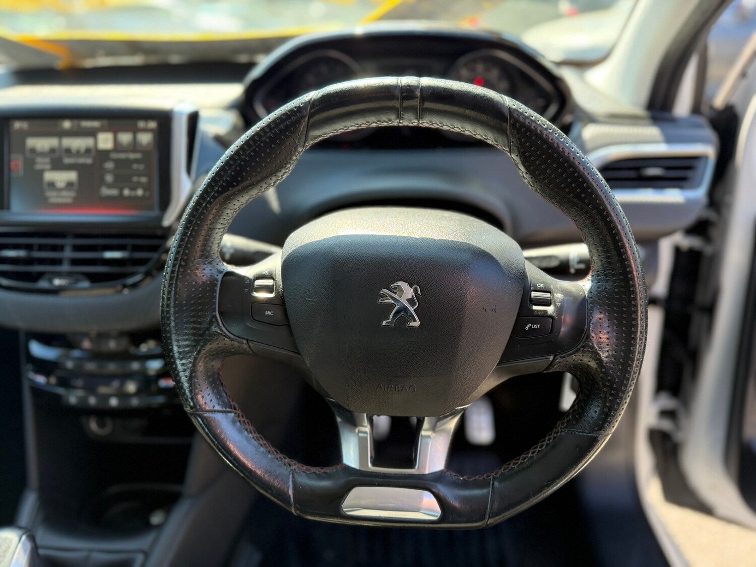 Used Peugeot 208 2015 for sale - 77446023: Photo 10