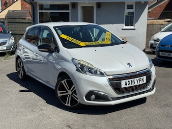 Used Peugeot 208 2015 for sale - 77446023: Photo