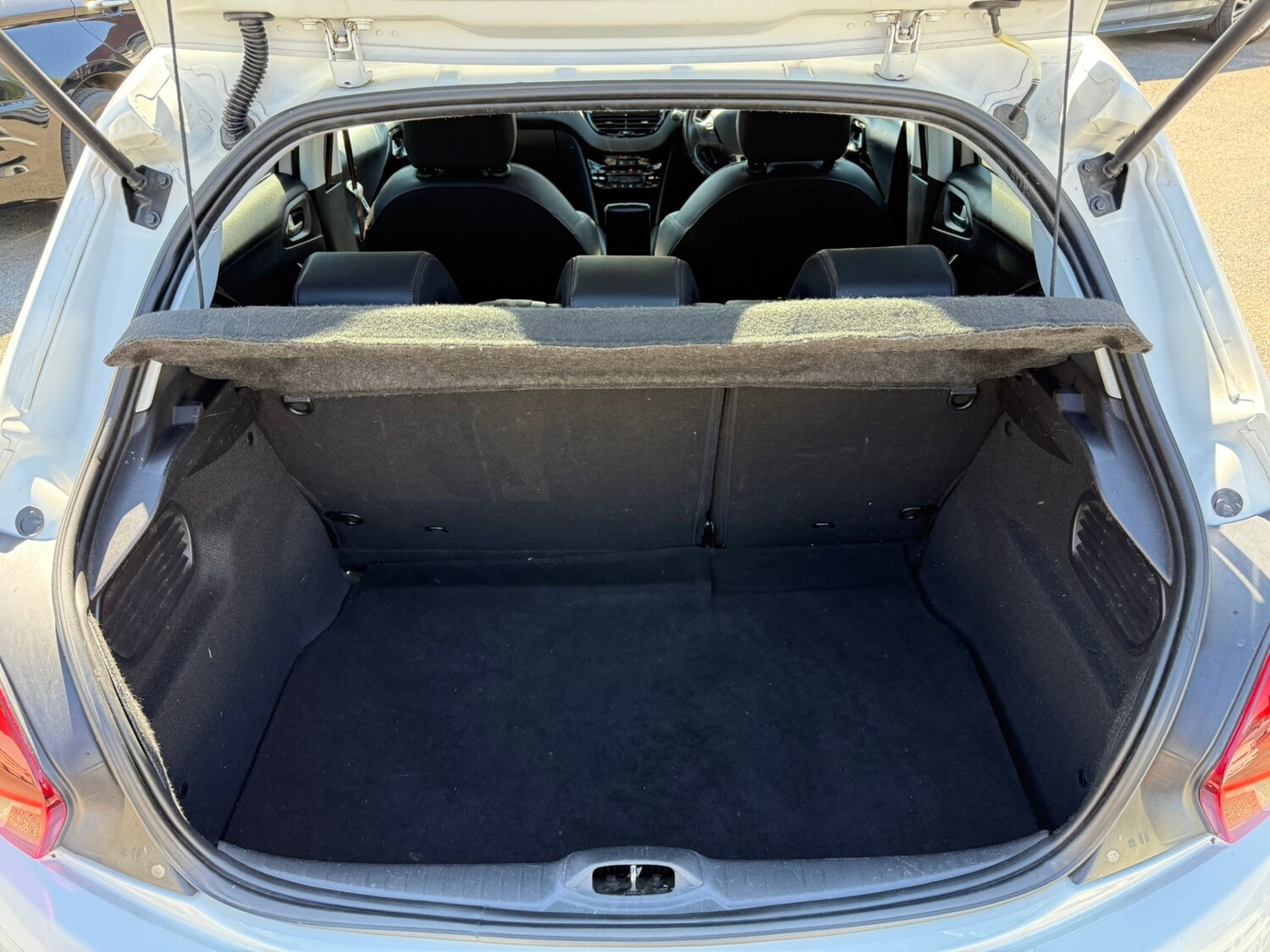 Used Peugeot 208 2015 for sale - 77446023: Photo 20