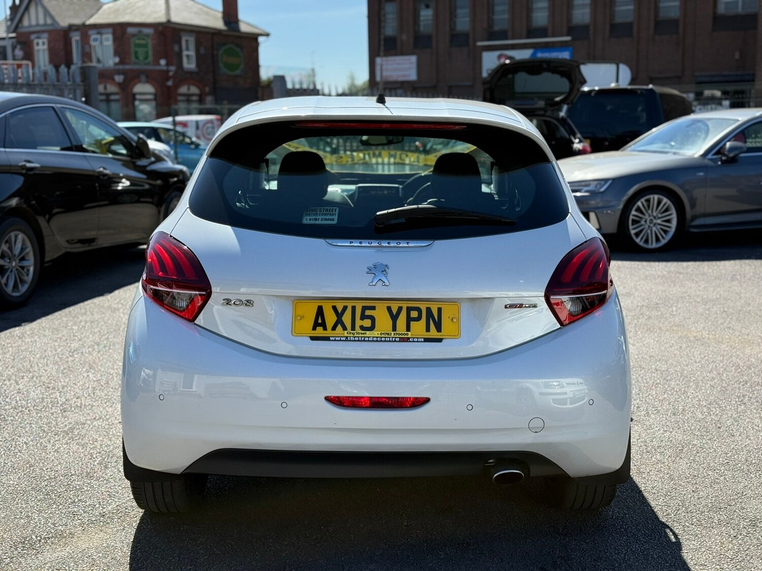 Used Peugeot 208 2015 for sale - 77446023: Photo 6