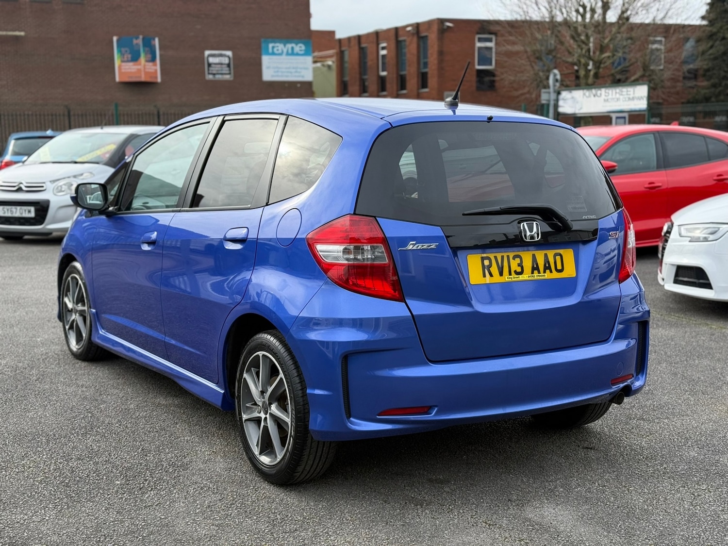 Used Honda Jazz 2013 for sale - 77591082: Photo 5