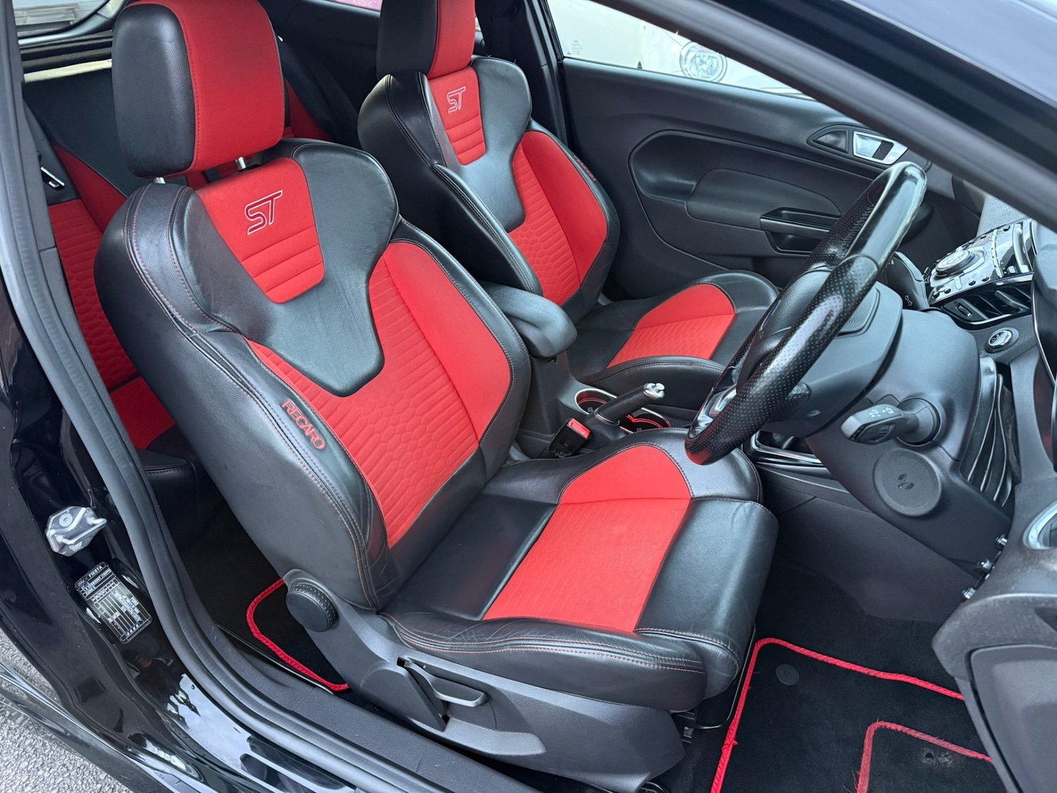 Used Ford Fiesta 2017 for sale - 76918709: Photo 18