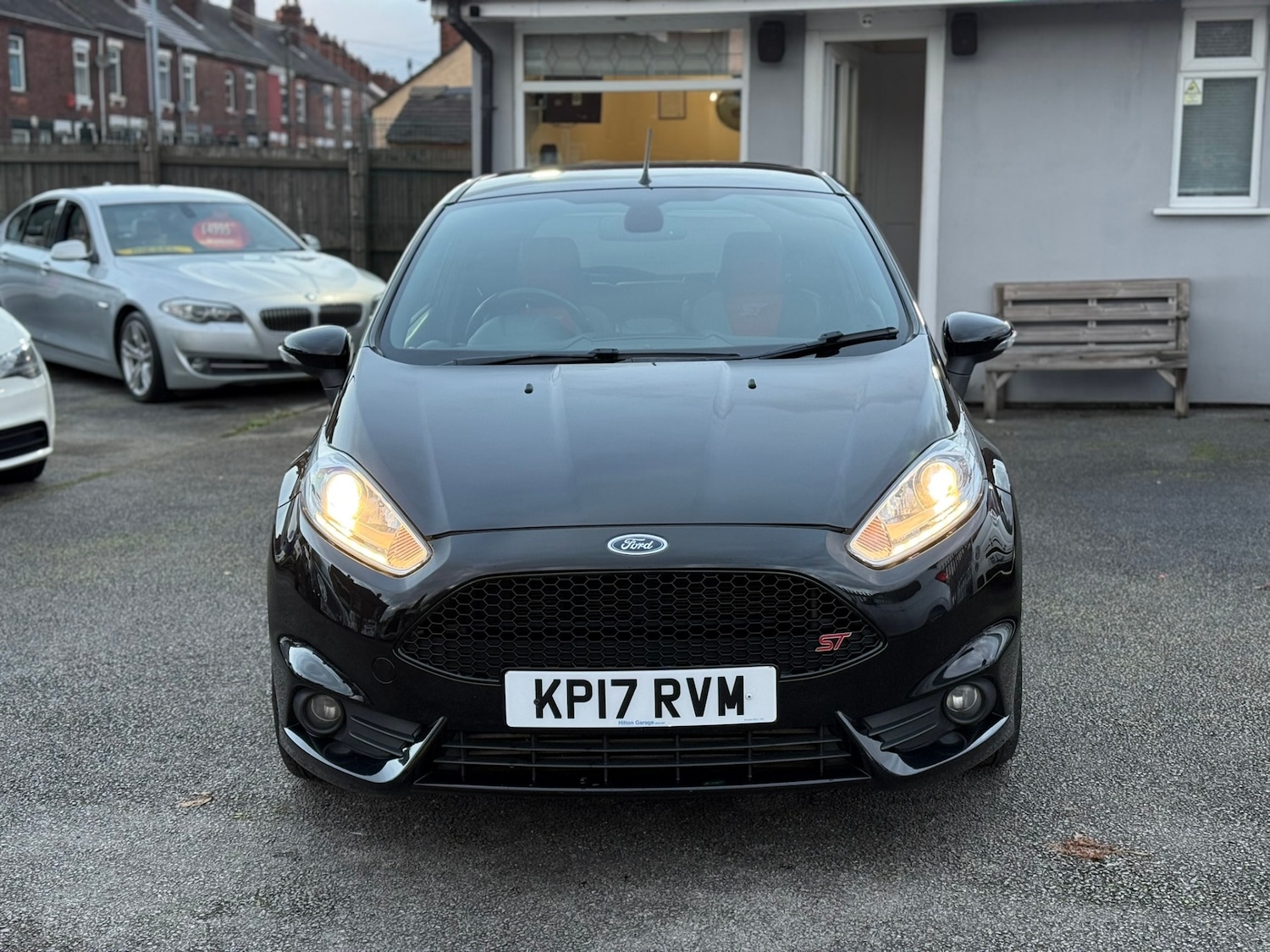 Used Ford Fiesta 2017 for sale - 76918709: Photo 2