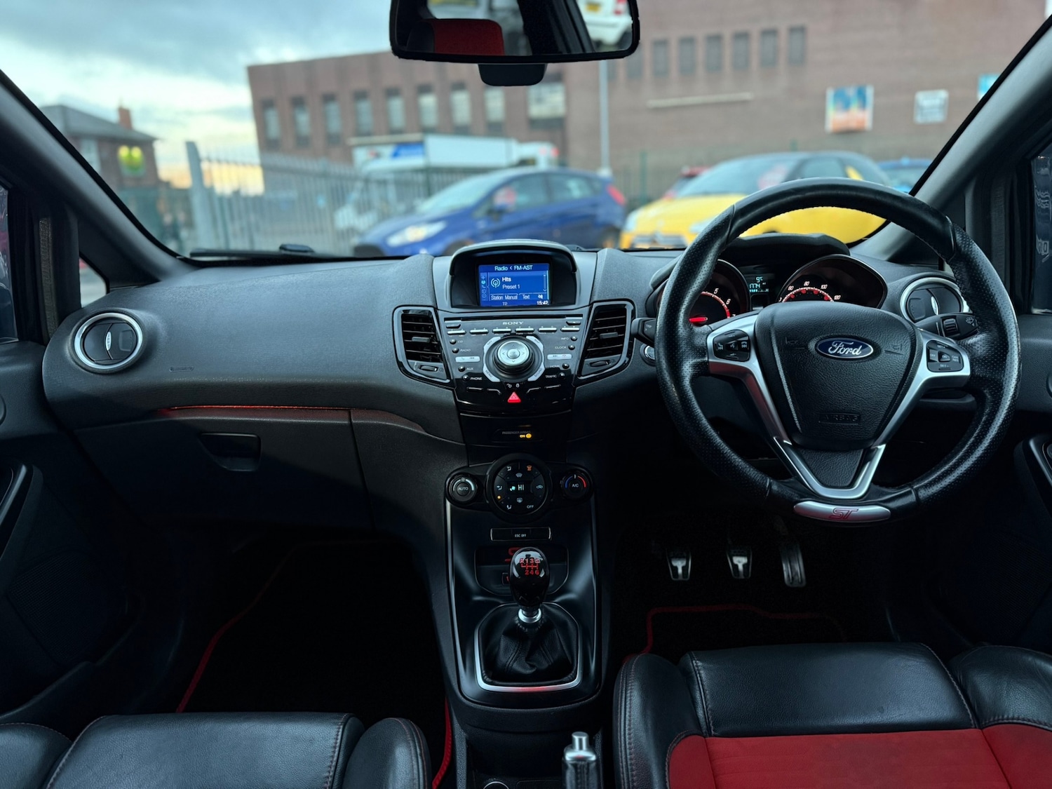 Used Ford Fiesta 2017 for sale - 76918709: Photo 24