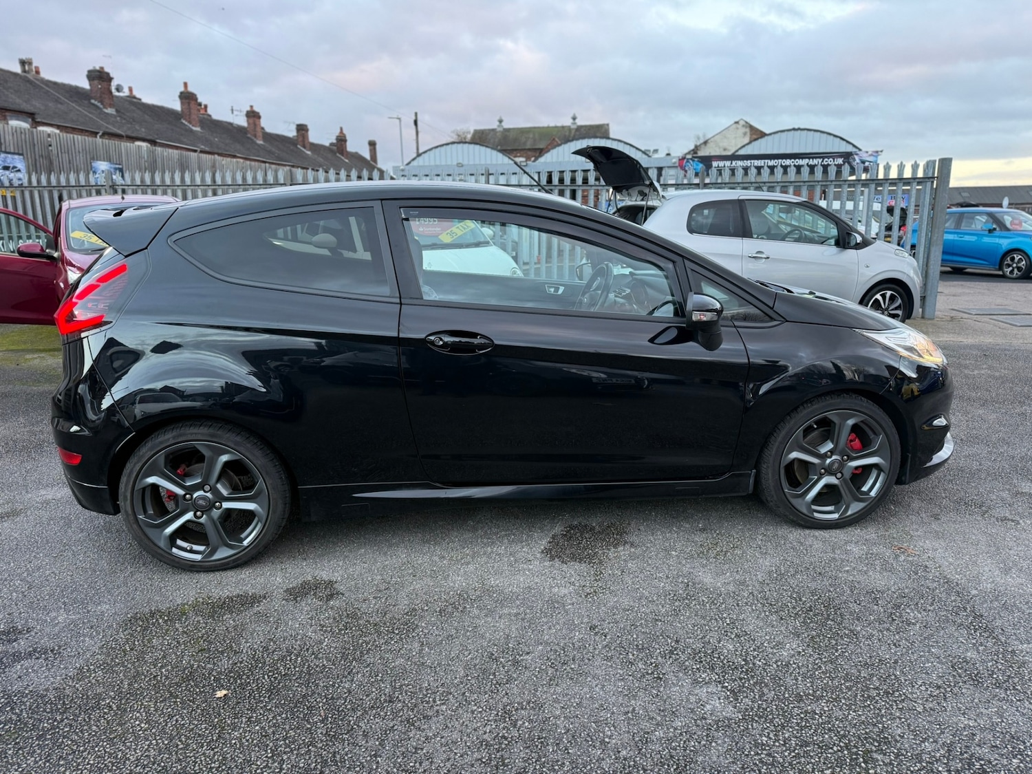 Used Ford Fiesta 2017 for sale - 76918709: Photo 8