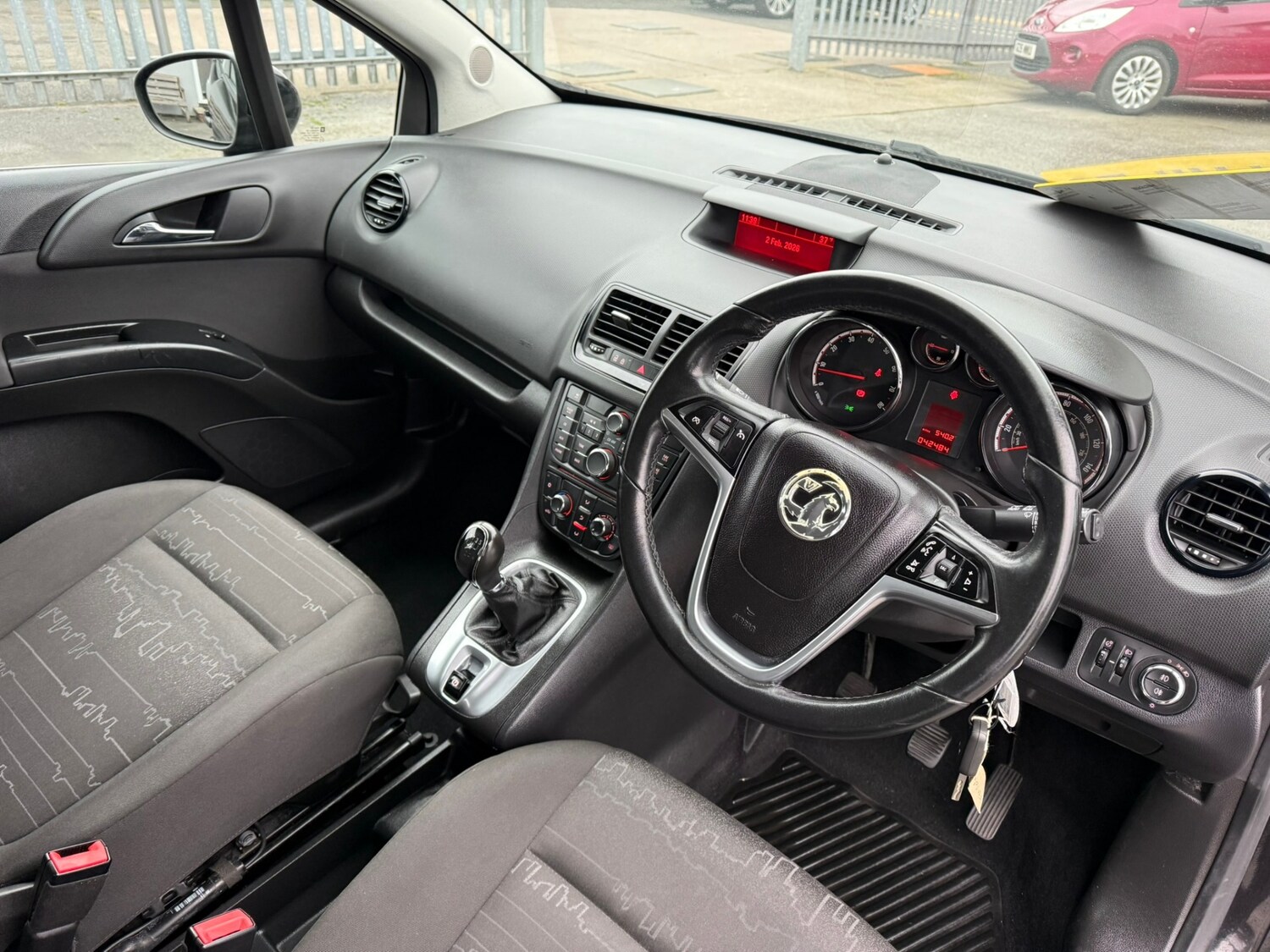 Used Vauxhall Meriva 2017 for sale - 77431644: Photo 9