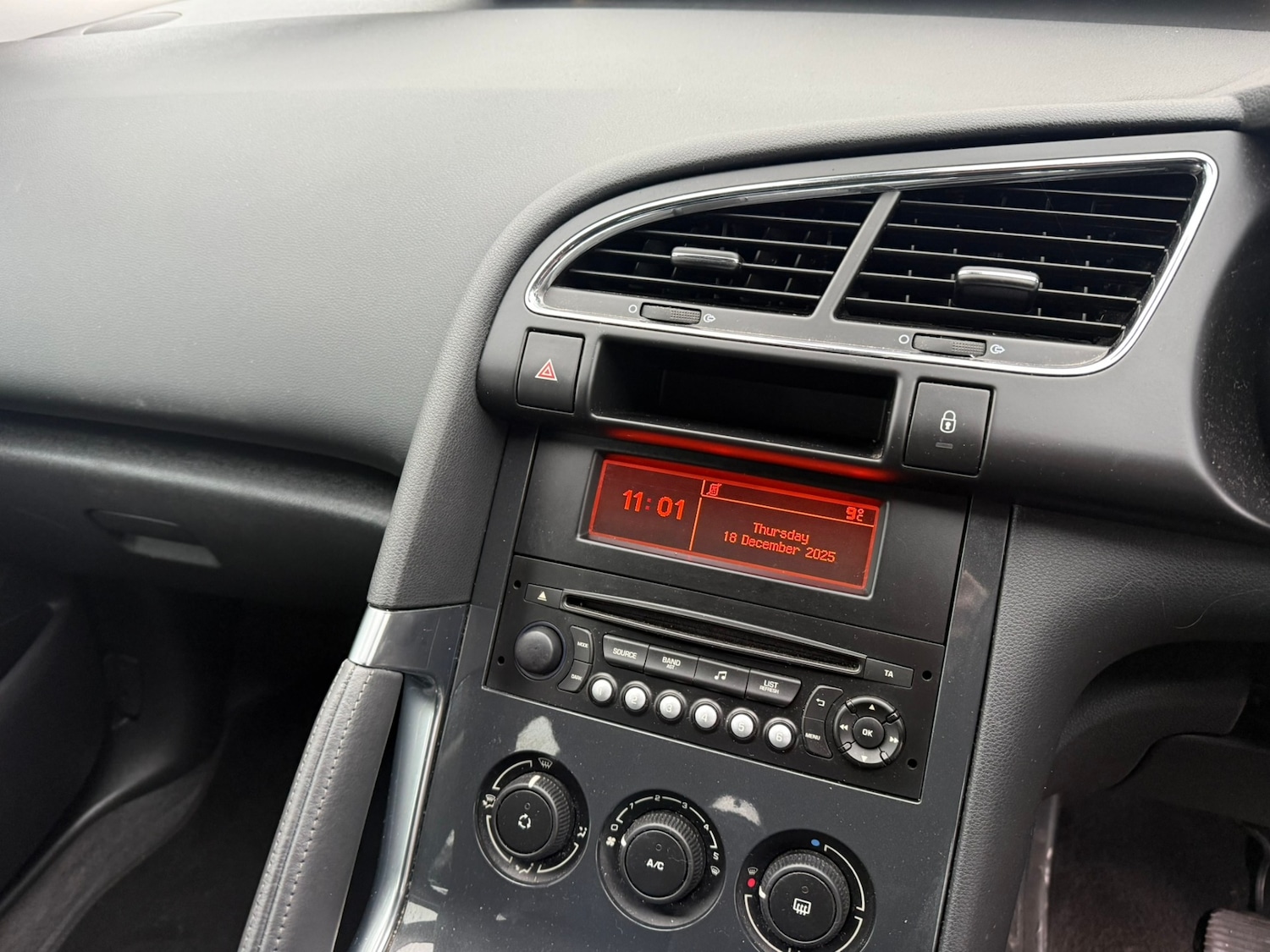 Used Peugeot 3008 2013 for sale - 76984252: Photo 13