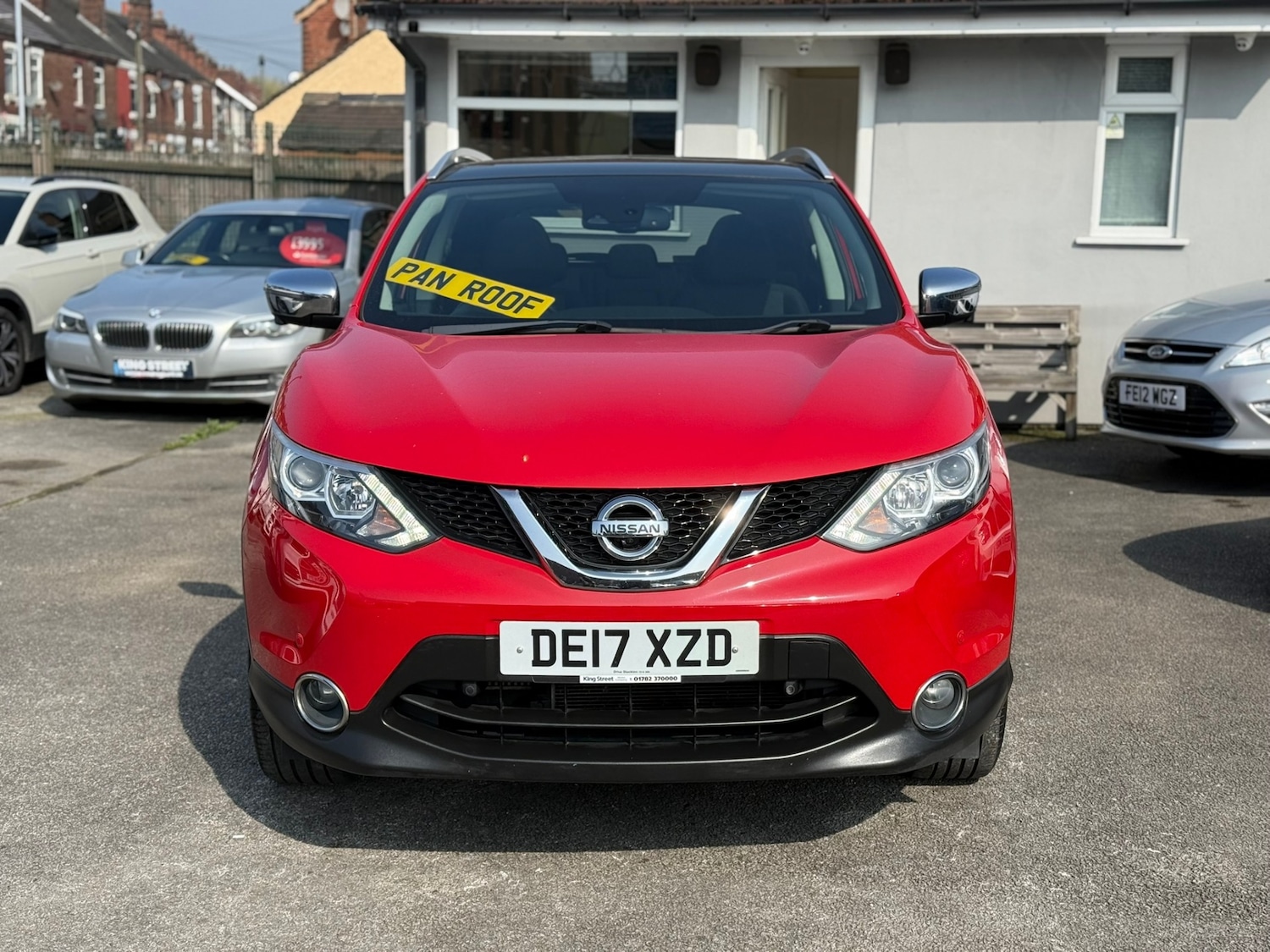 Used Nissan Qashqai 2017 for sale - 77974769: Photo 2
