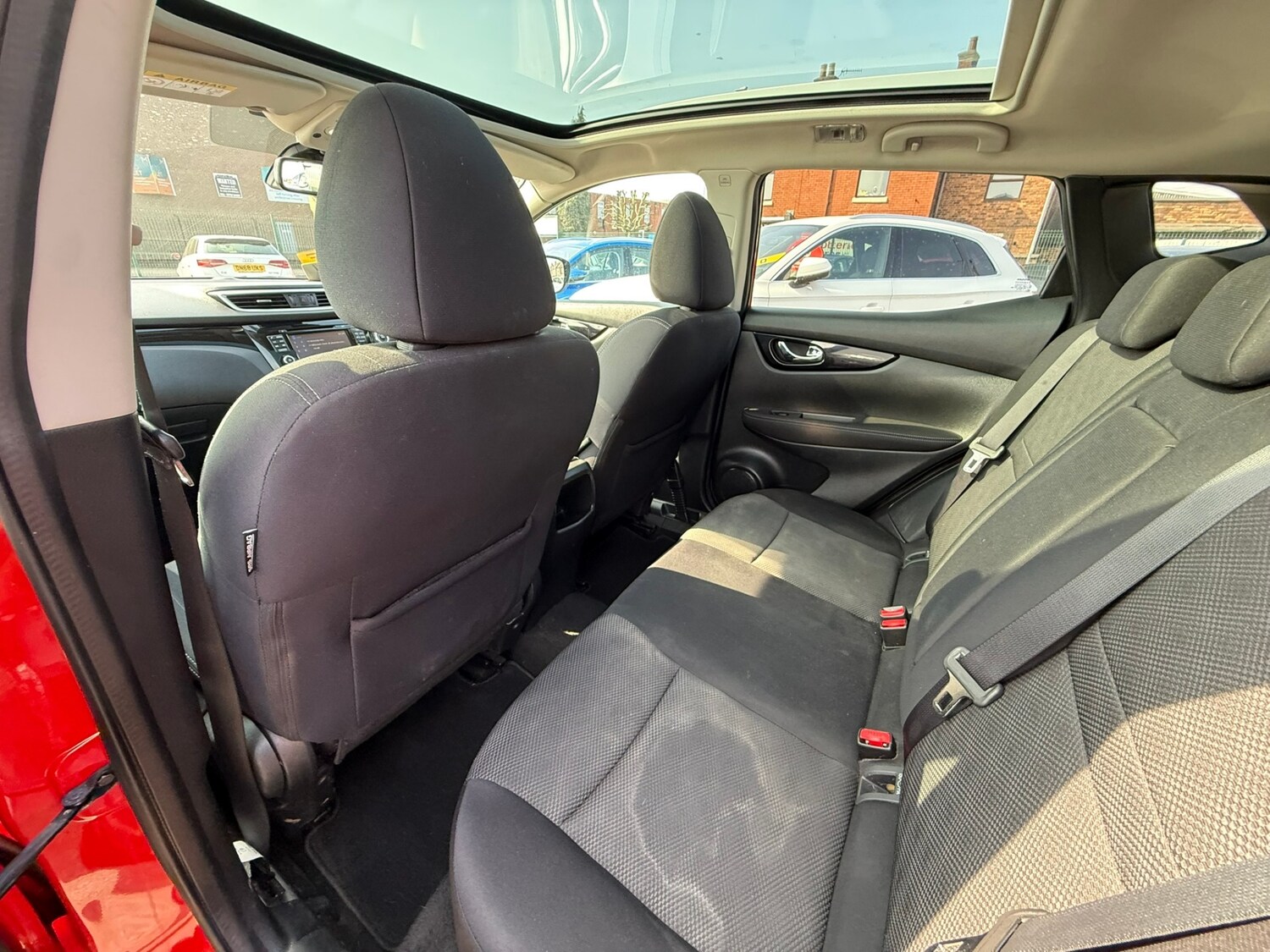 Used Nissan Qashqai 2017 for sale - 77974769: Photo 20