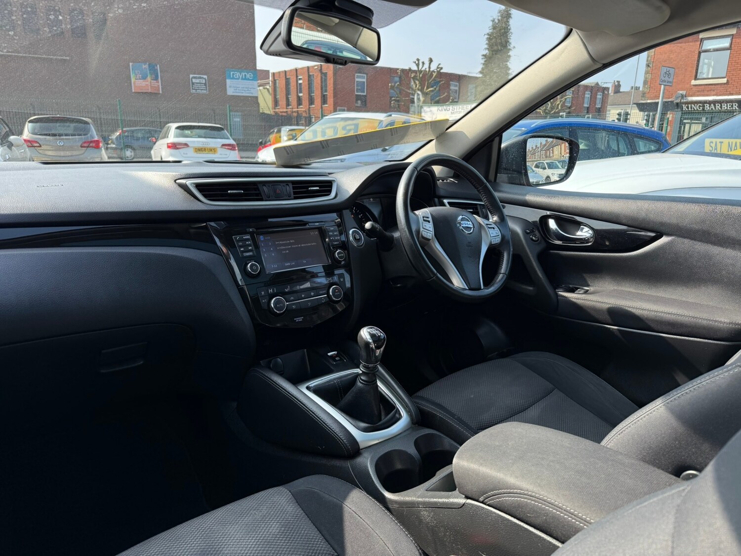 Used Nissan Qashqai 2017 for sale - 77974769: Photo 22