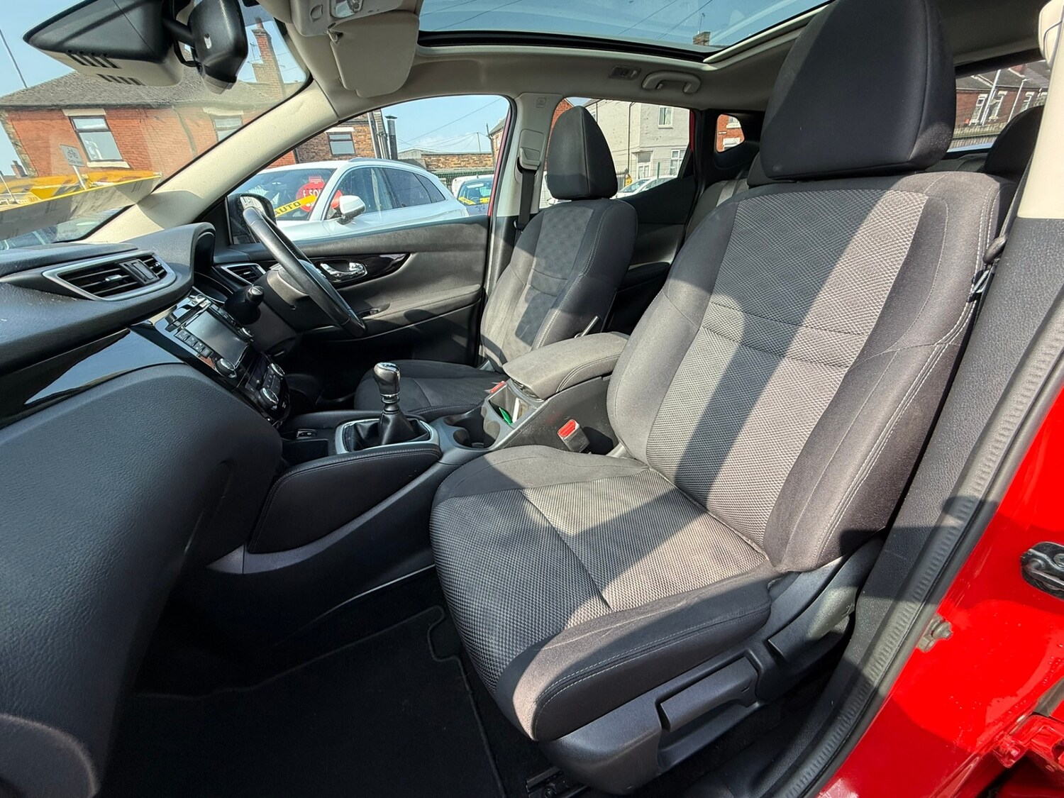 Used Nissan Qashqai 2017 for sale - 77974769: Photo 23