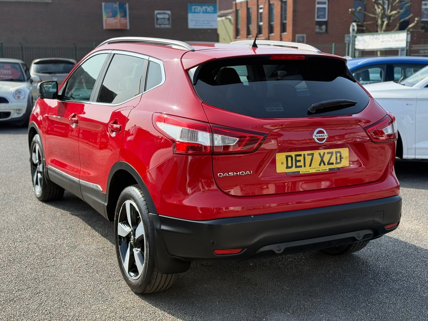 Used Nissan Qashqai 2017 for sale - 77974769: Photo 5