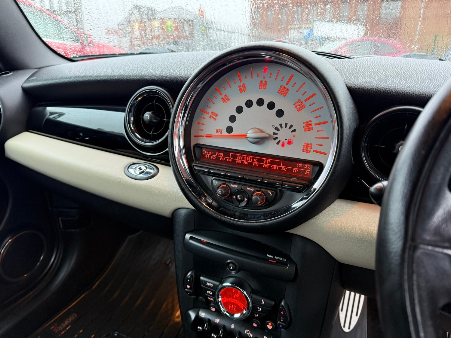 Used MINI Convertible 2012 for sale - 77461680: Photo 12