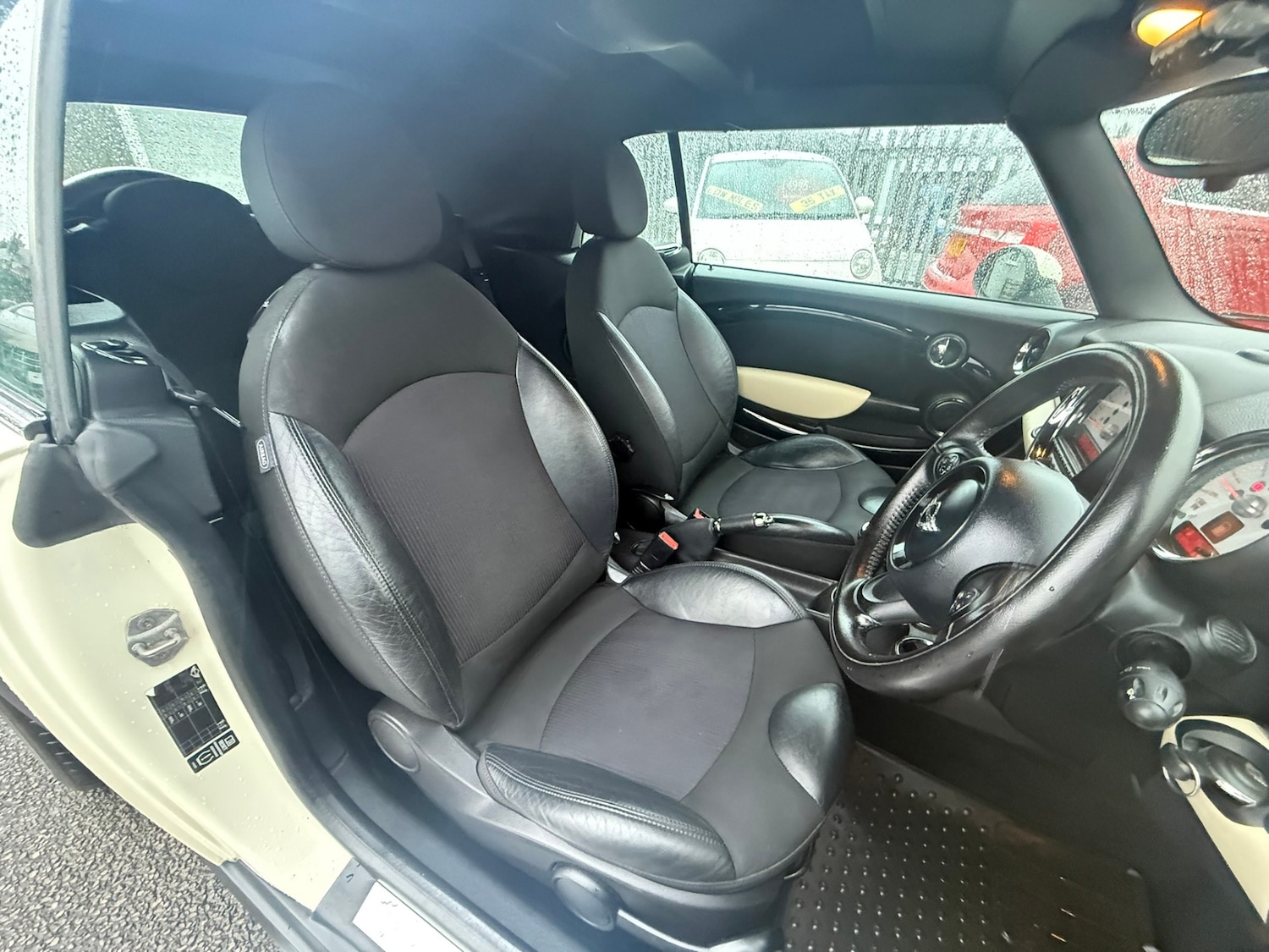 Used MINI Convertible 2012 for sale - 77461680: Photo 14