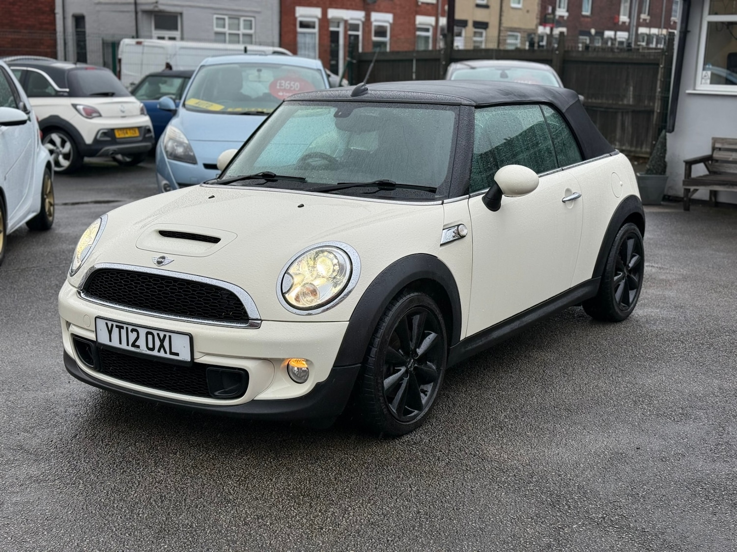 Used MINI Convertible 2012 for sale - 77461680: Photo 3