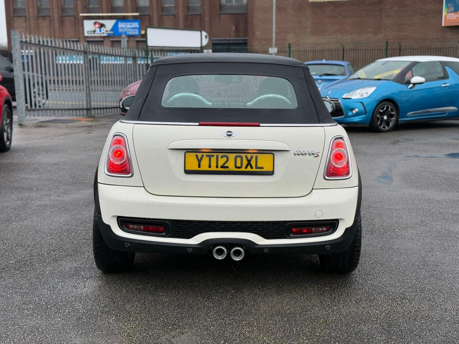 Used MINI Convertible 2012 for sale - 77461680: Photo 6