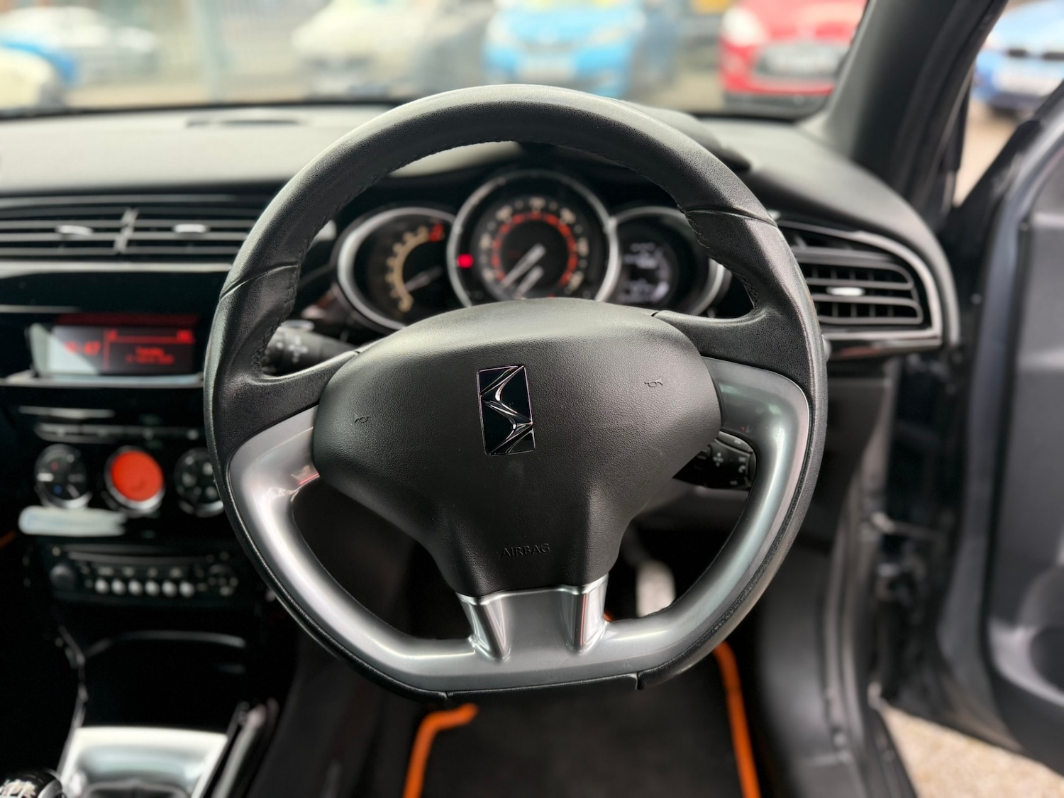 Used Citroen DS3 2014 for sale - 78090729: Photo 10