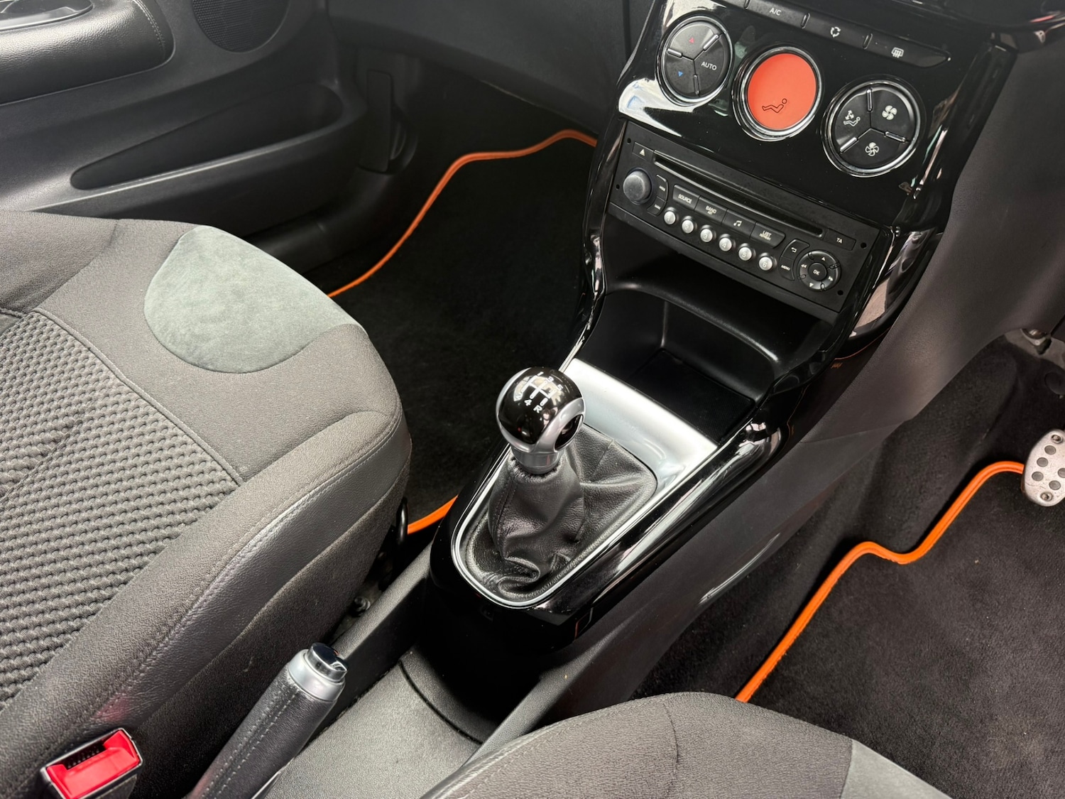 Used Citroen DS3 2014 for sale - 78090729: Photo 13