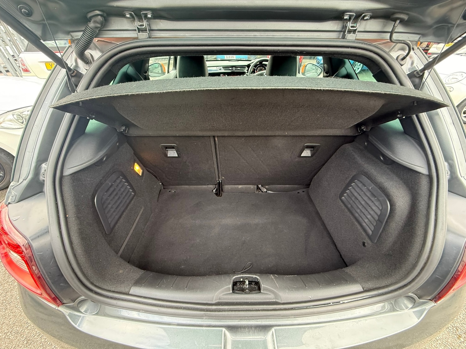 Used Citroen DS3 2014 for sale - 78090729: Photo 16