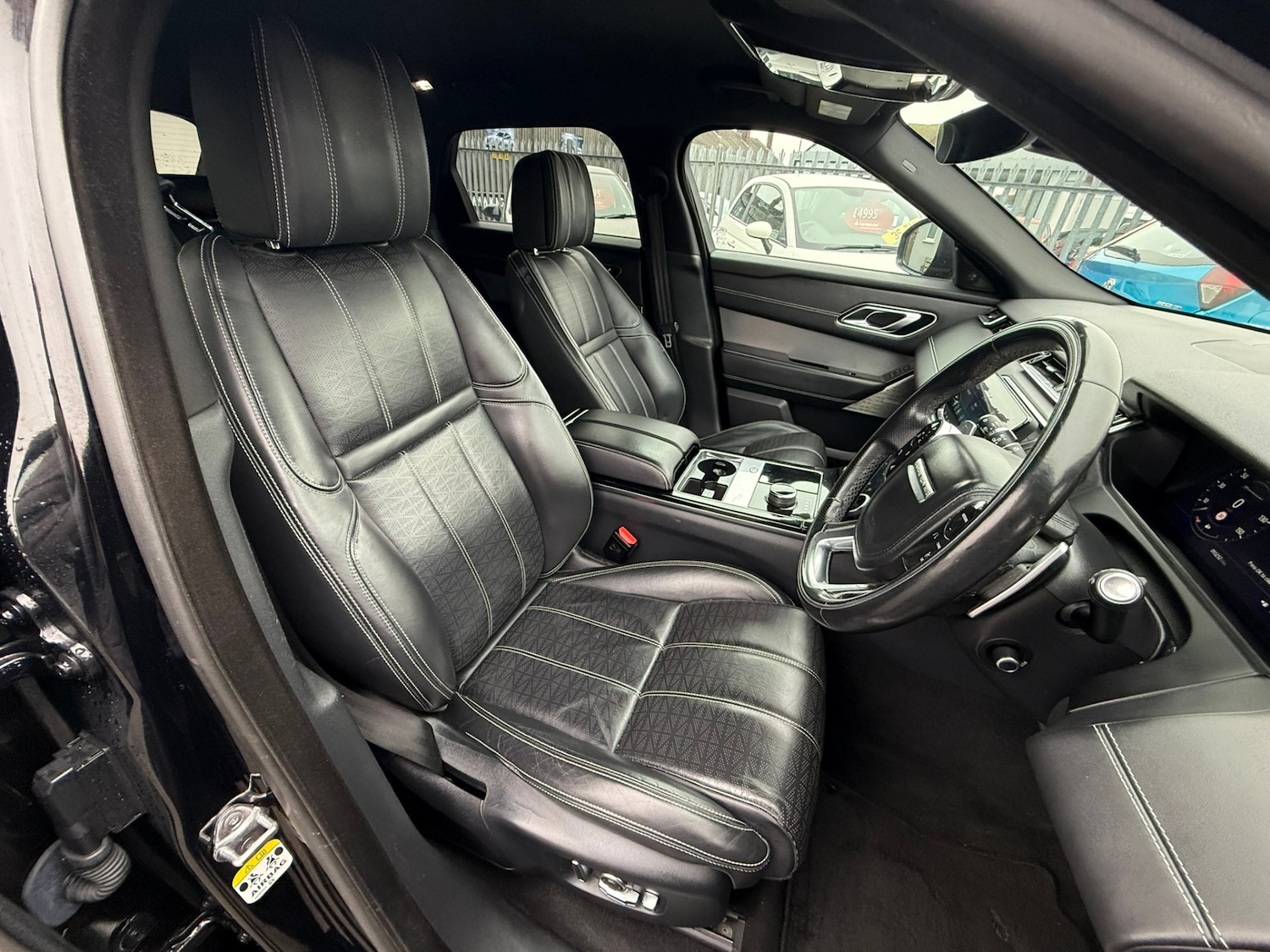 Used Land Rover Range Rover Velar 2018 for sale - 77679371: Photo 12