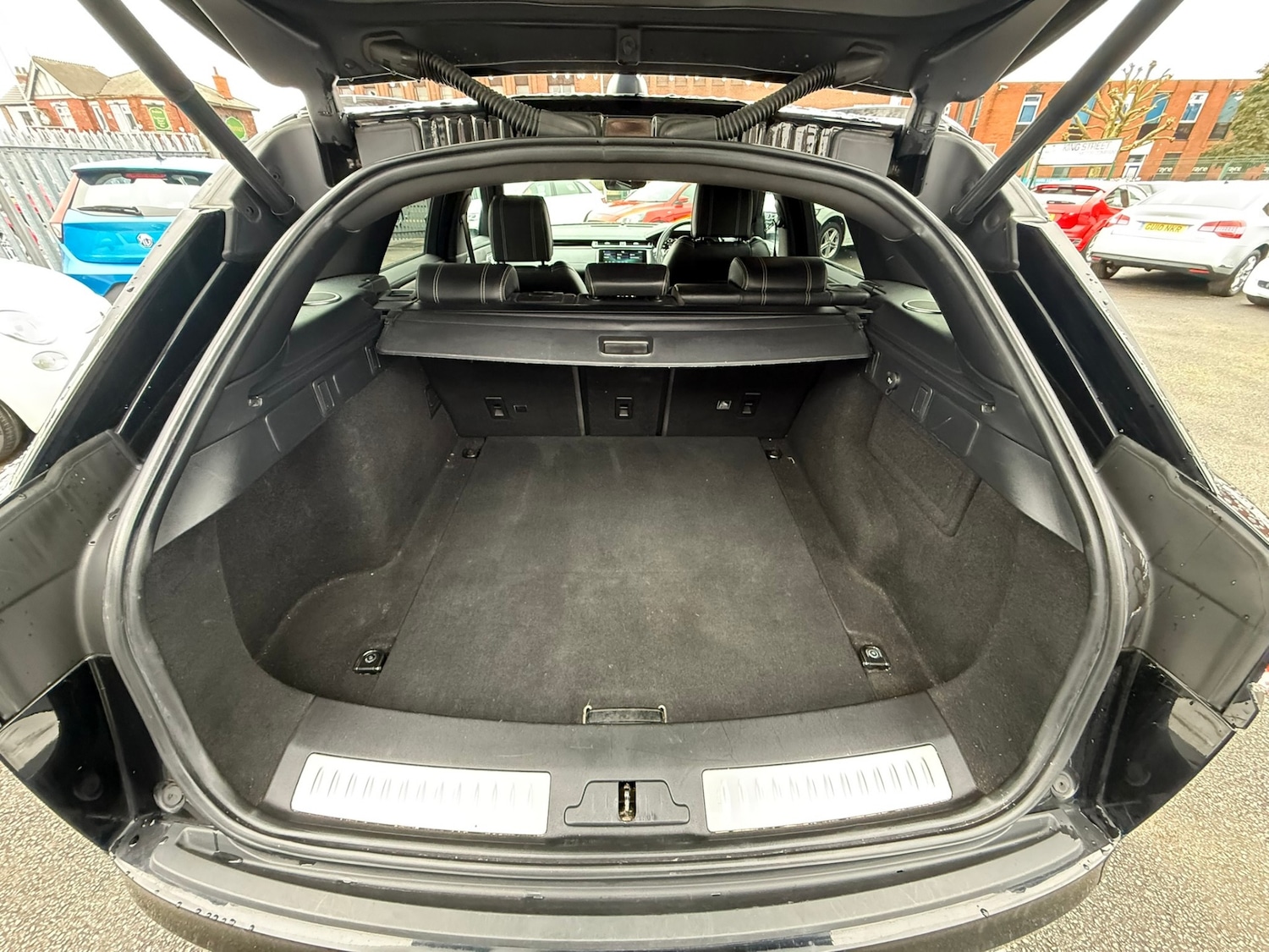 Used Land Rover Range Rover Velar 2018 for sale - 77679371: Photo 15