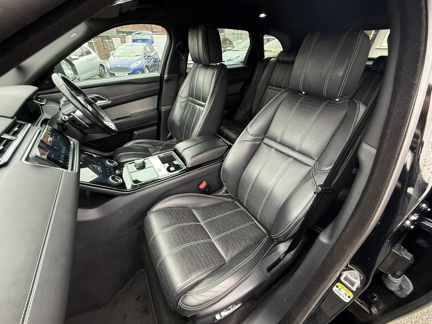 Used Land Rover Range Rover Velar 2018 for sale - 77679371: Photo 21