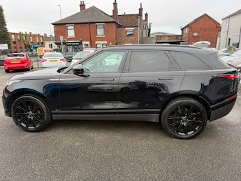 Used Land Rover Range Rover Velar 2018 for sale - 77679371: Photo