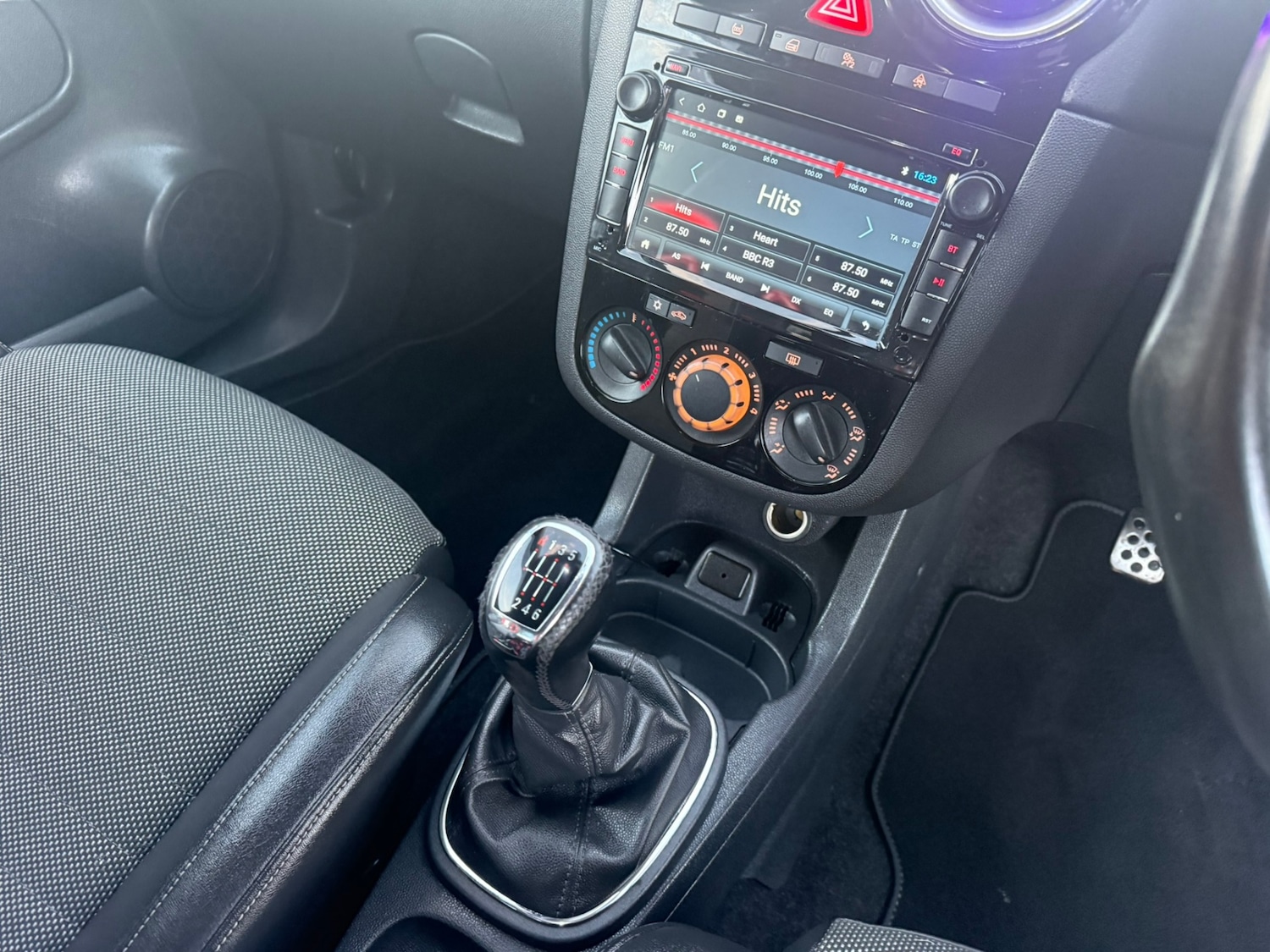 Used Vauxhall Corsa 2012 for sale - 76412319: Photo 13