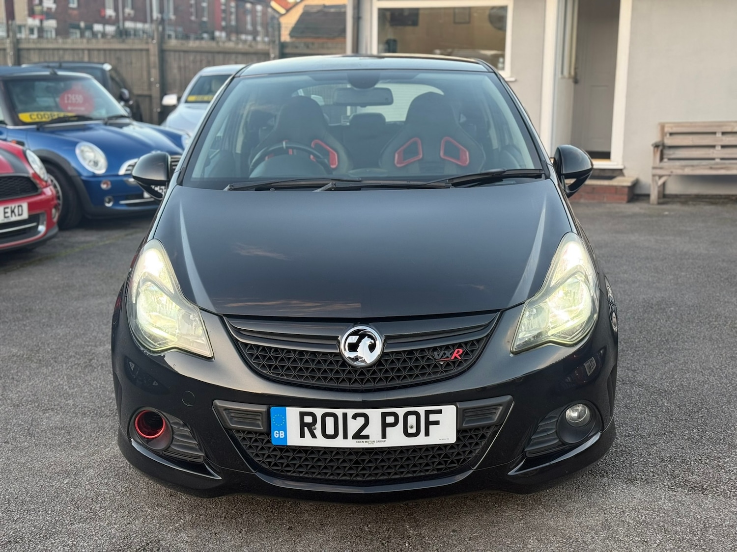 Used Vauxhall Corsa 2012 for sale - 76412319: Photo 2