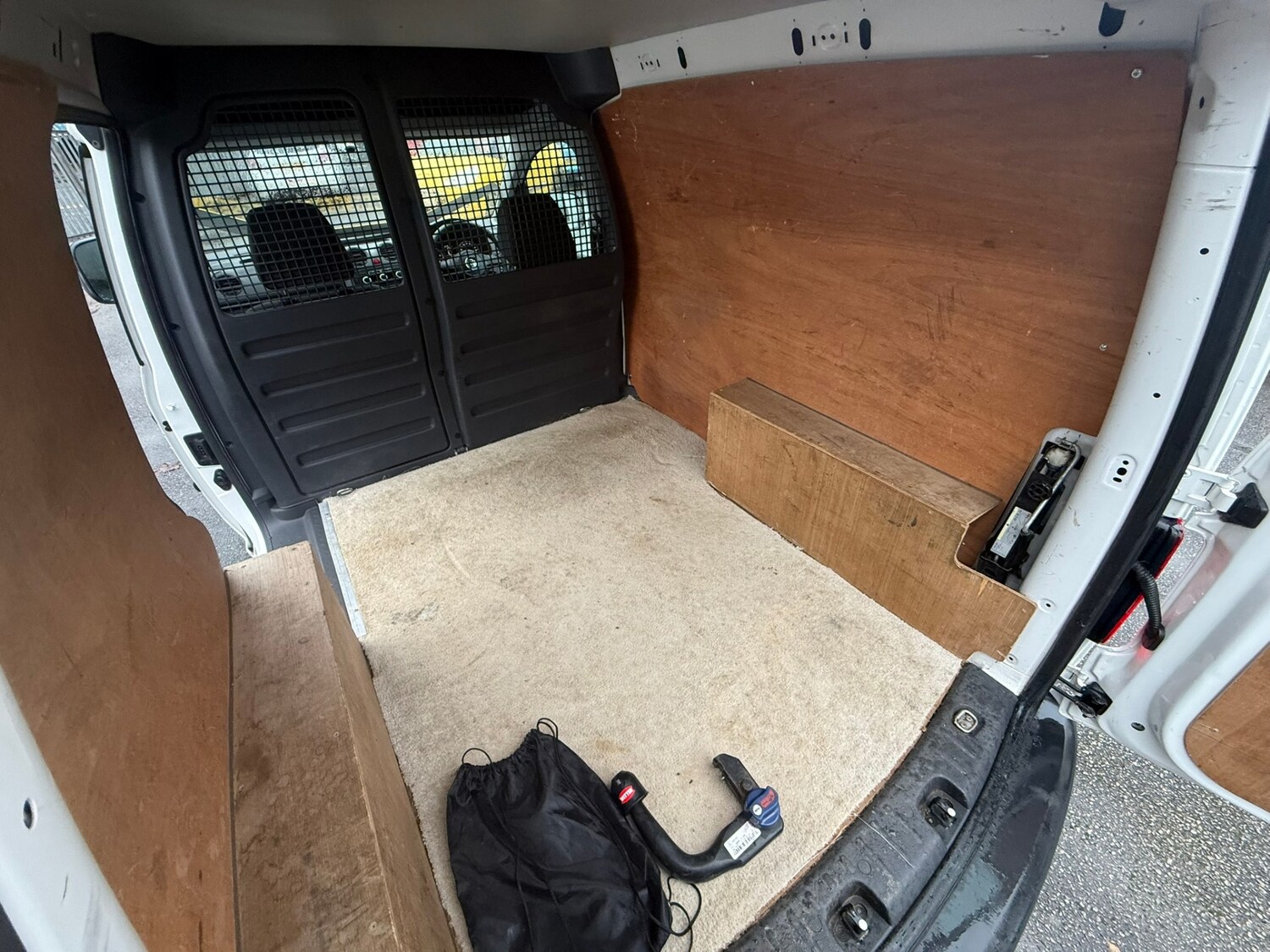 Used Volkswagen Caddy 2017 for sale - 76919050: Photo 18