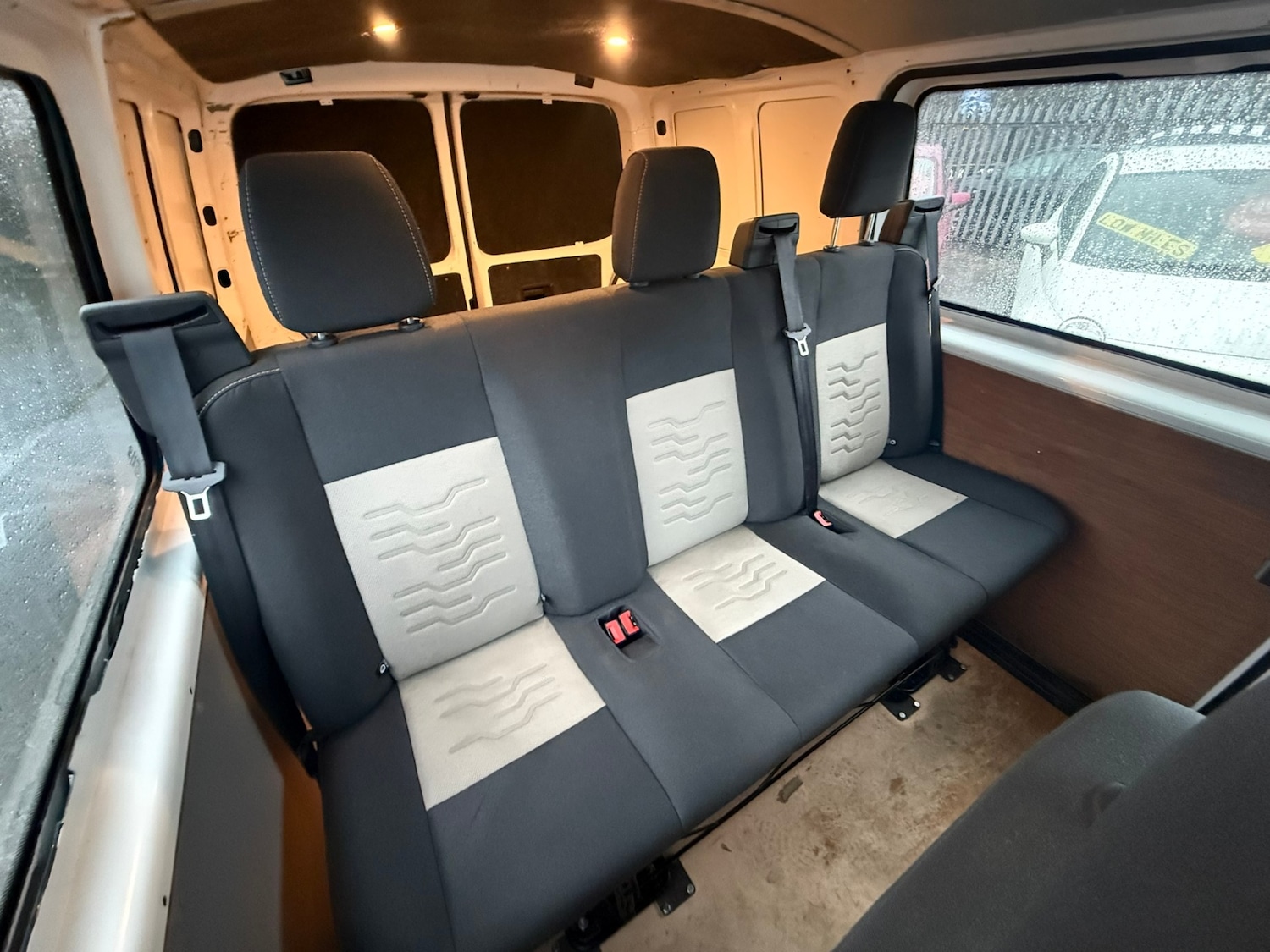 Used Volkswagen Transporter 2015 for sale - 77274679: Photo 15