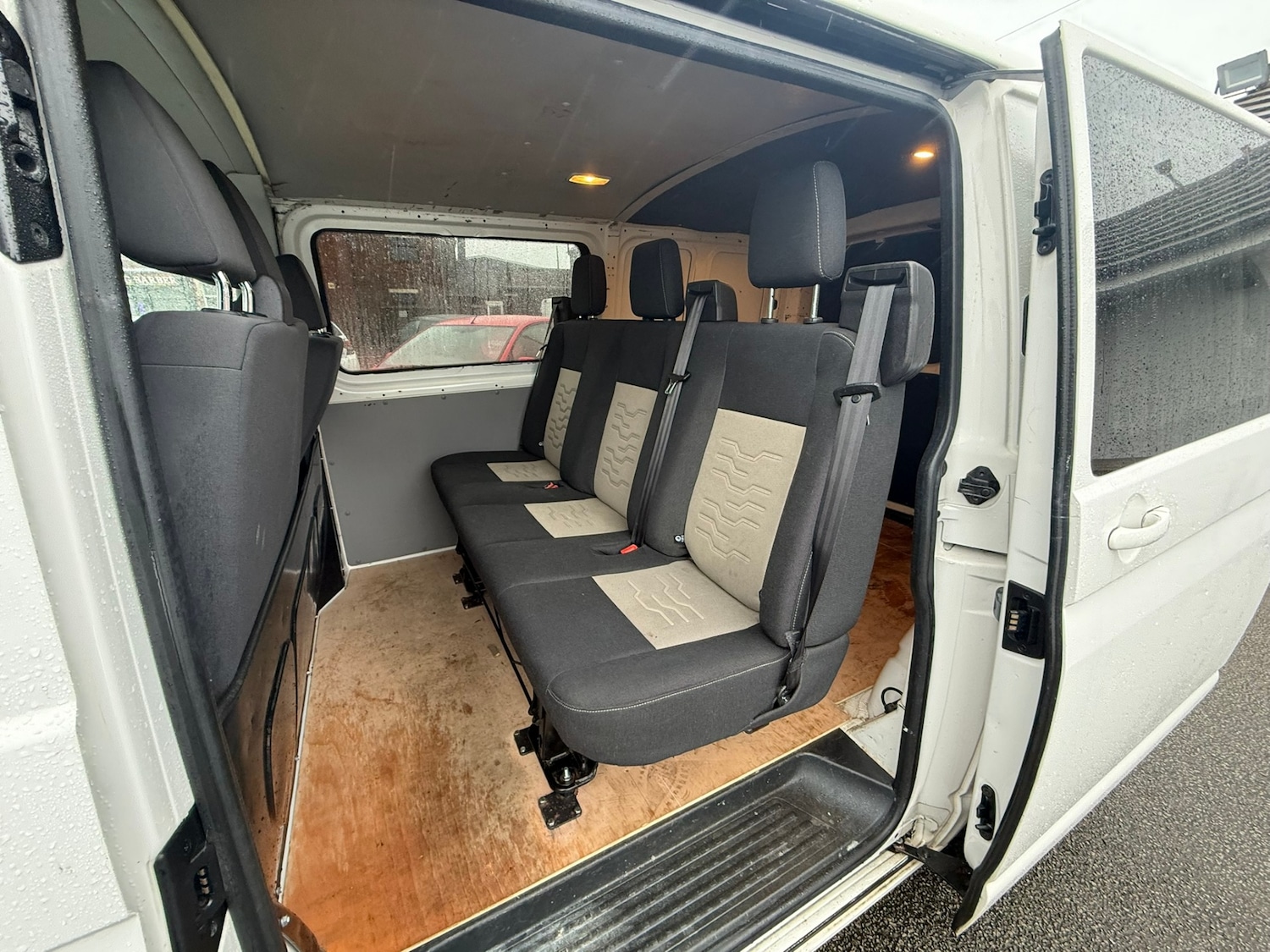 Used Volkswagen Transporter 2015 for sale - 77274679: Photo 16