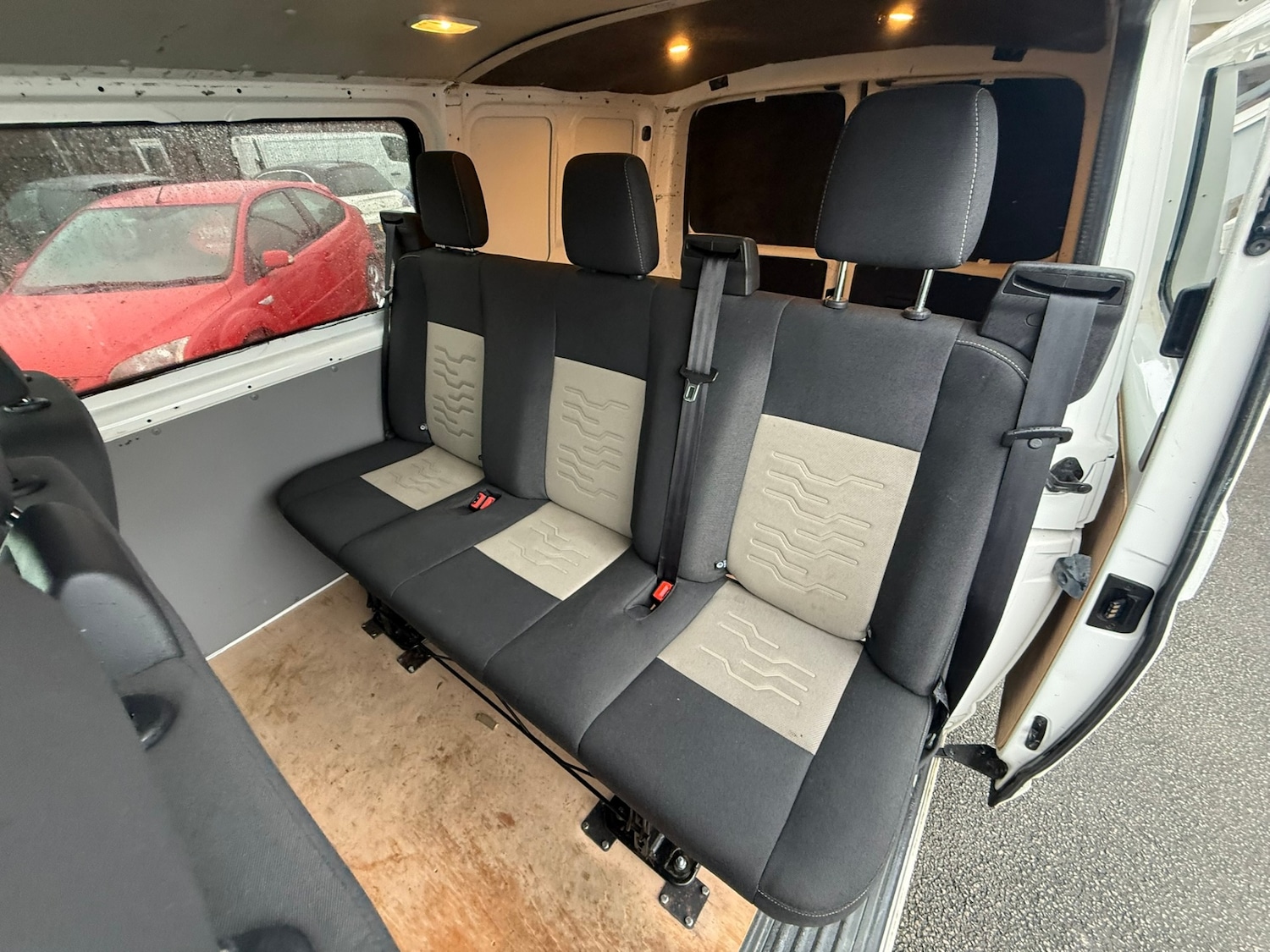 Used Volkswagen Transporter 2015 for sale - 77274679: Photo 17