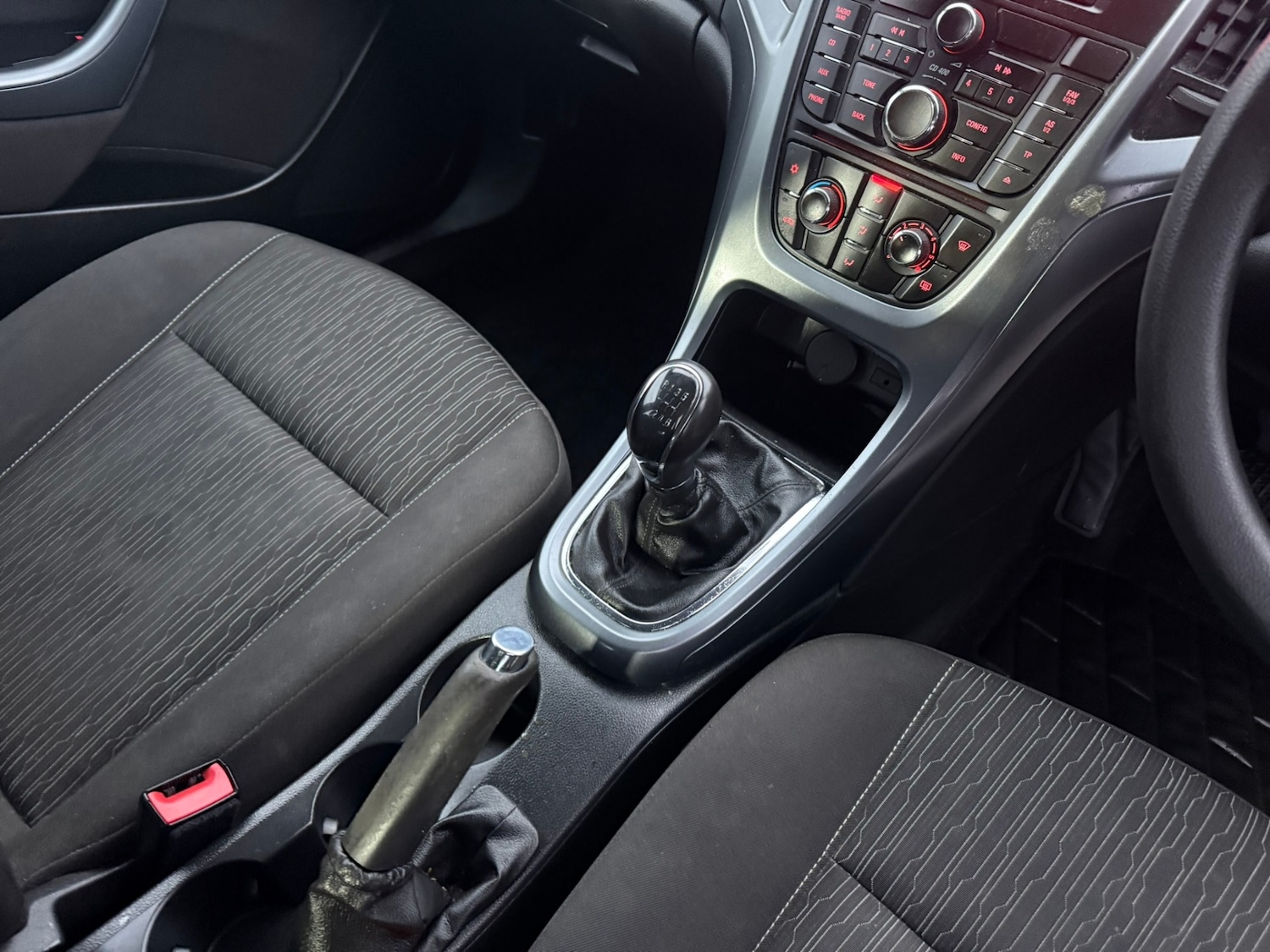 Used Vauxhall Astra 2012 for sale - 77001277: Photo 13