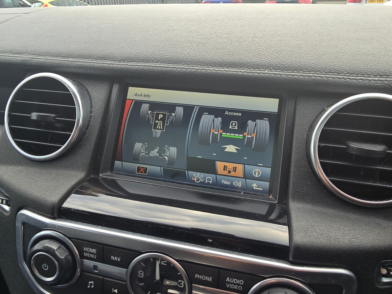 Used Land Rover Discovery 2010 for sale - 76970054: Photo 14