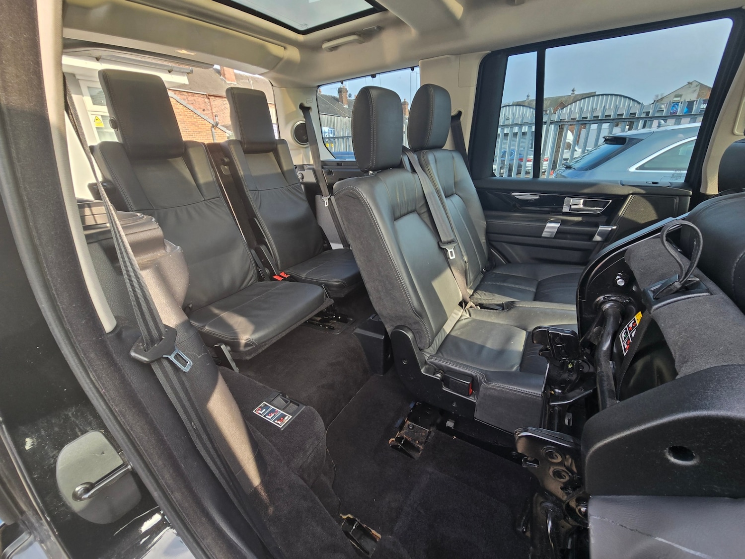 Used Land Rover Discovery 2010 for sale - 76970054: Photo 18