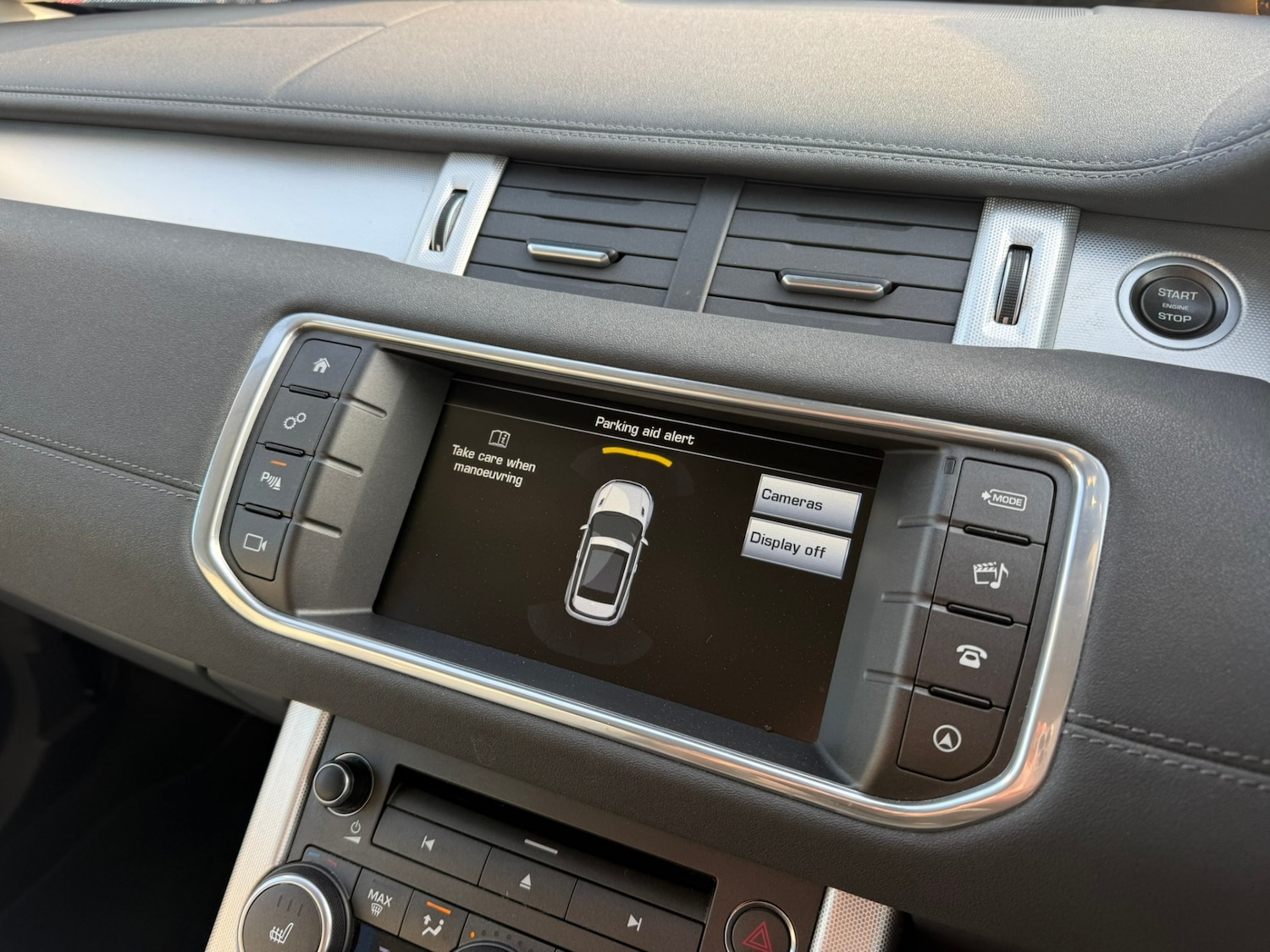 Used Land Rover Range Rover Evoque 2016 for sale - 77975690: Photo 11