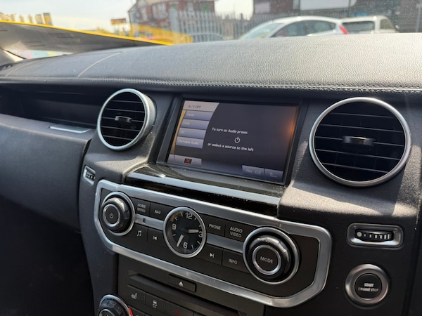 Used Land Rover Discovery 2011 for sale - 75584507: Photo 11