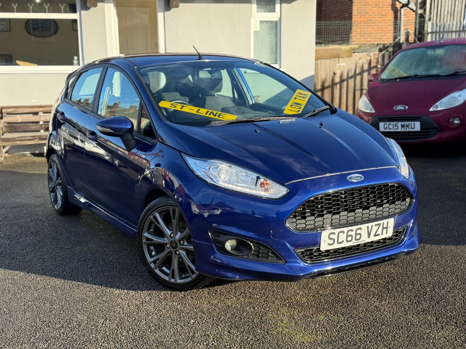 Used Ford Fiesta 2016 for sale - 76780449: Photo 1
