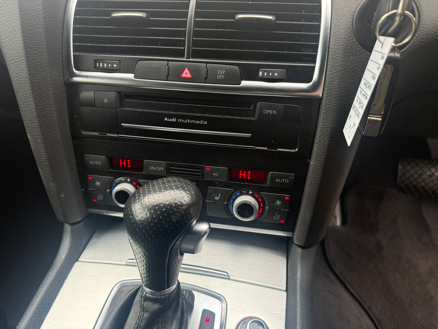Used Audi Q7 2010 for sale - 76092219: Photo 12