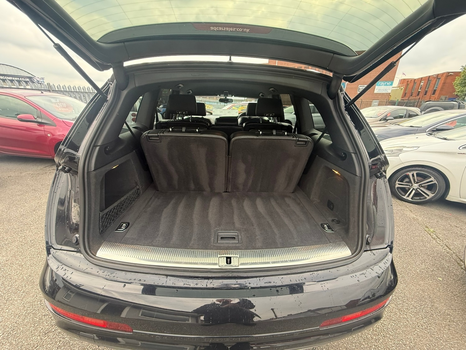 Used Audi Q7 2010 for sale - 76092219: Photo 17