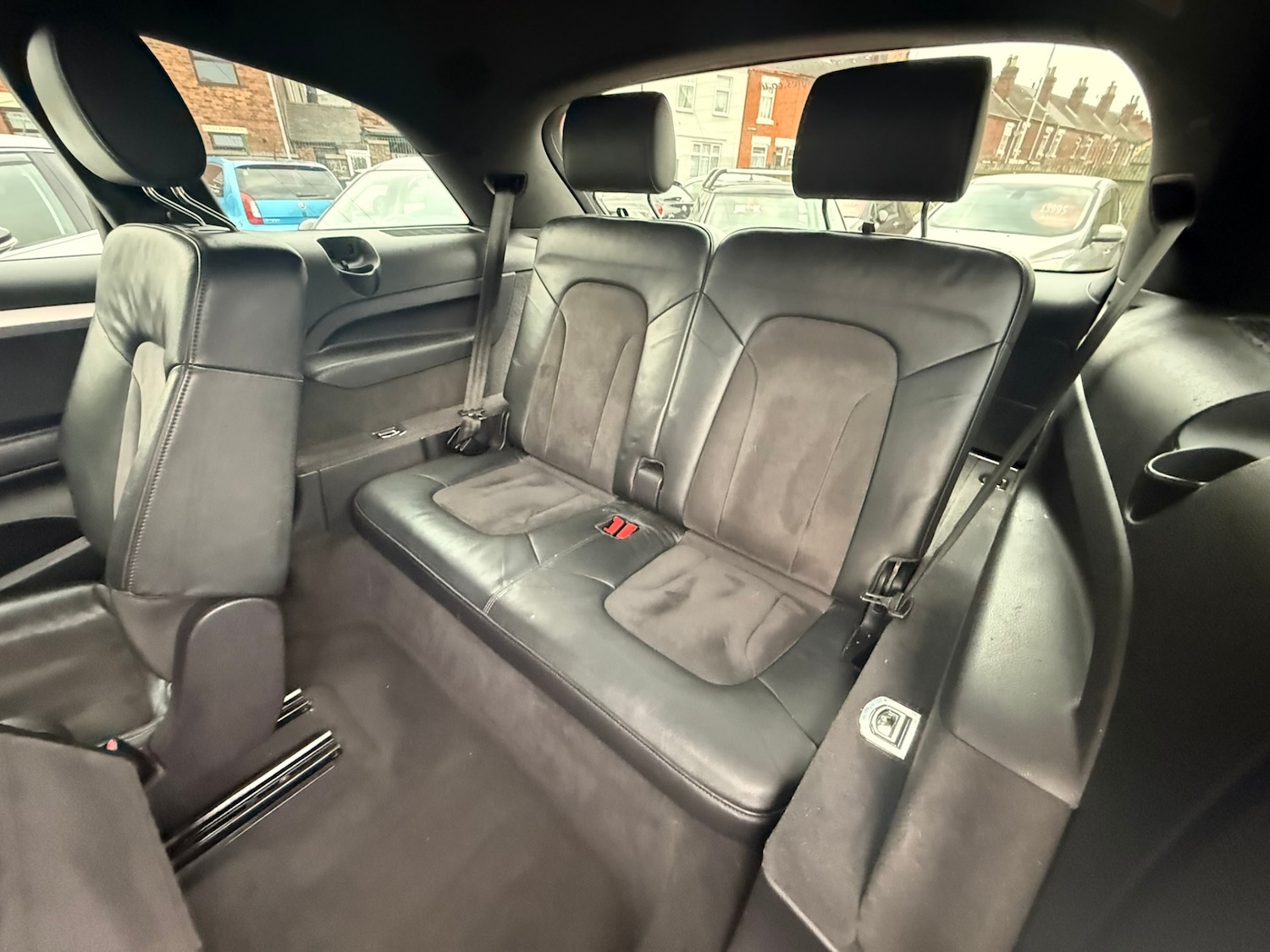 Used Audi Q7 2010 for sale - 76092219: Photo 19