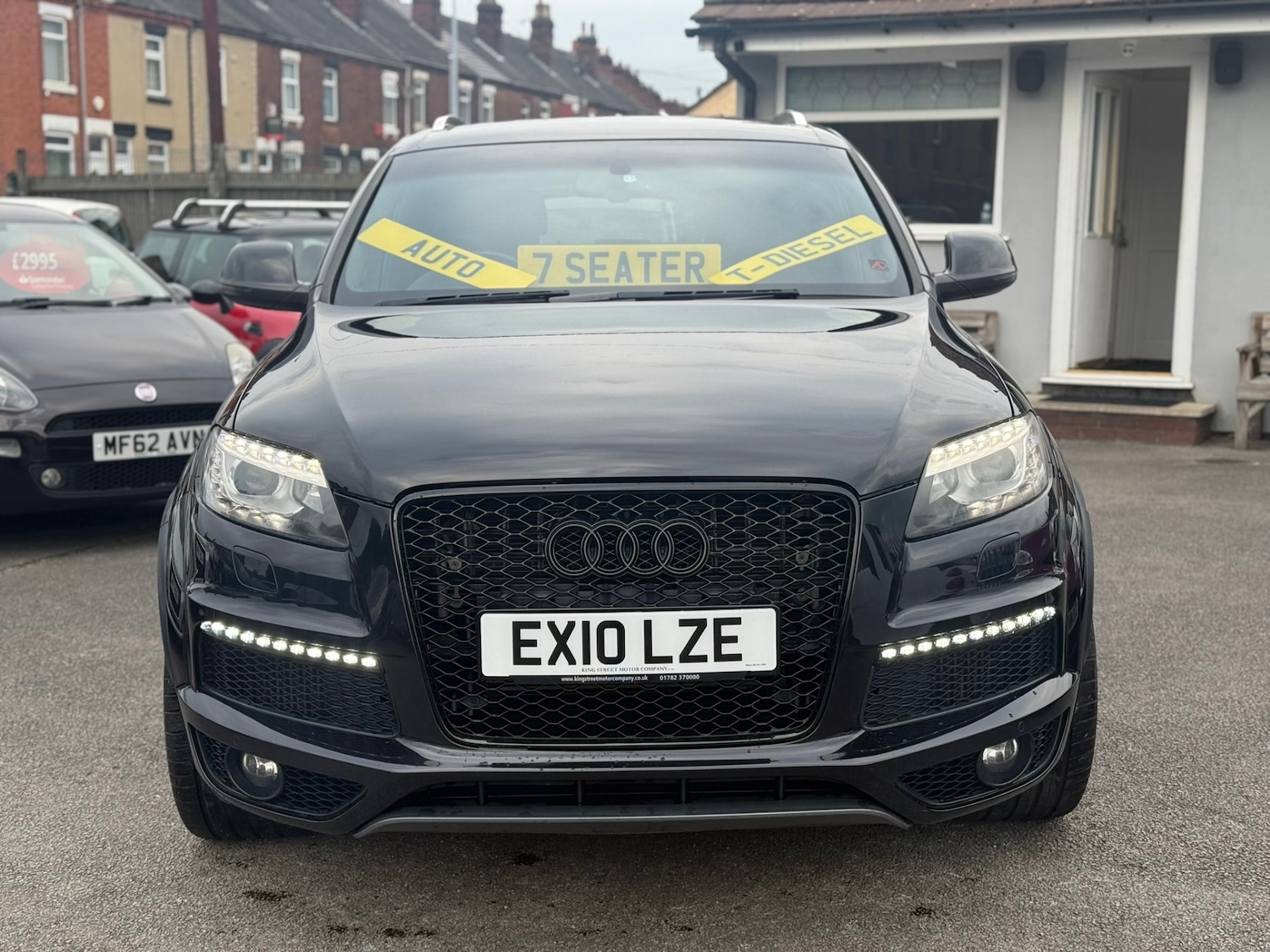 Used Audi Q7 2010 for sale - 76092219: Photo 2